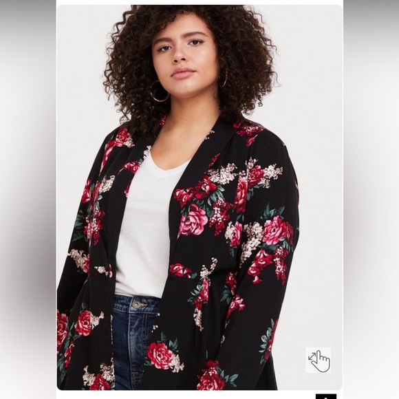 Torrid Black Floral Twill Fit & Flare Coat - Picture 3 of 5